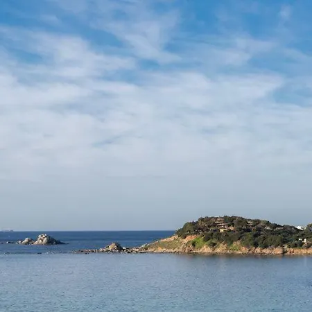 Villa Sleeps 6 Wifi